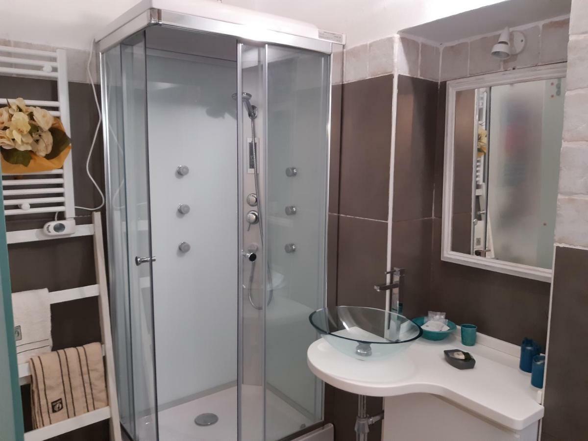 فيلا Cozy Loft In The Heart Of كالياري المظهر الخارجي الصورة
