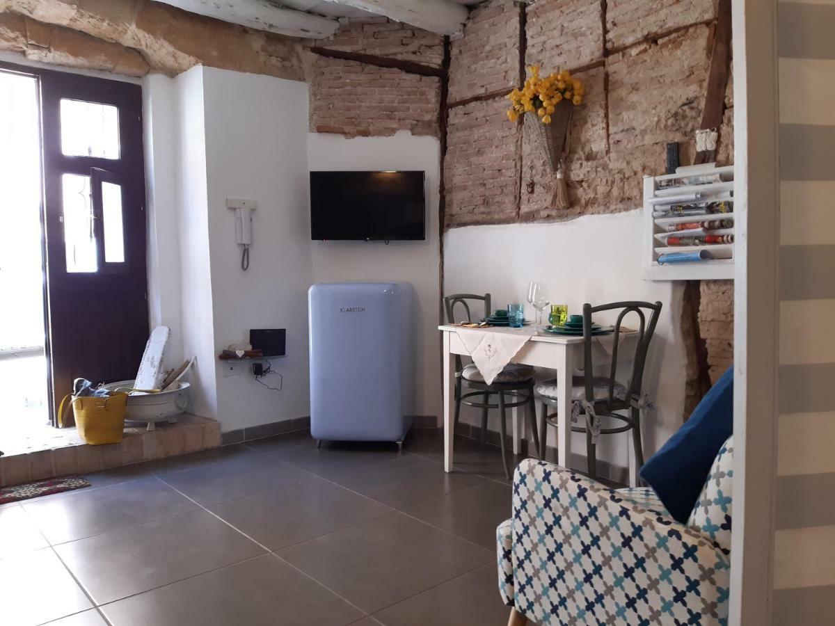 فيلا Cozy Loft In The Heart Of كالياري المظهر الخارجي الصورة